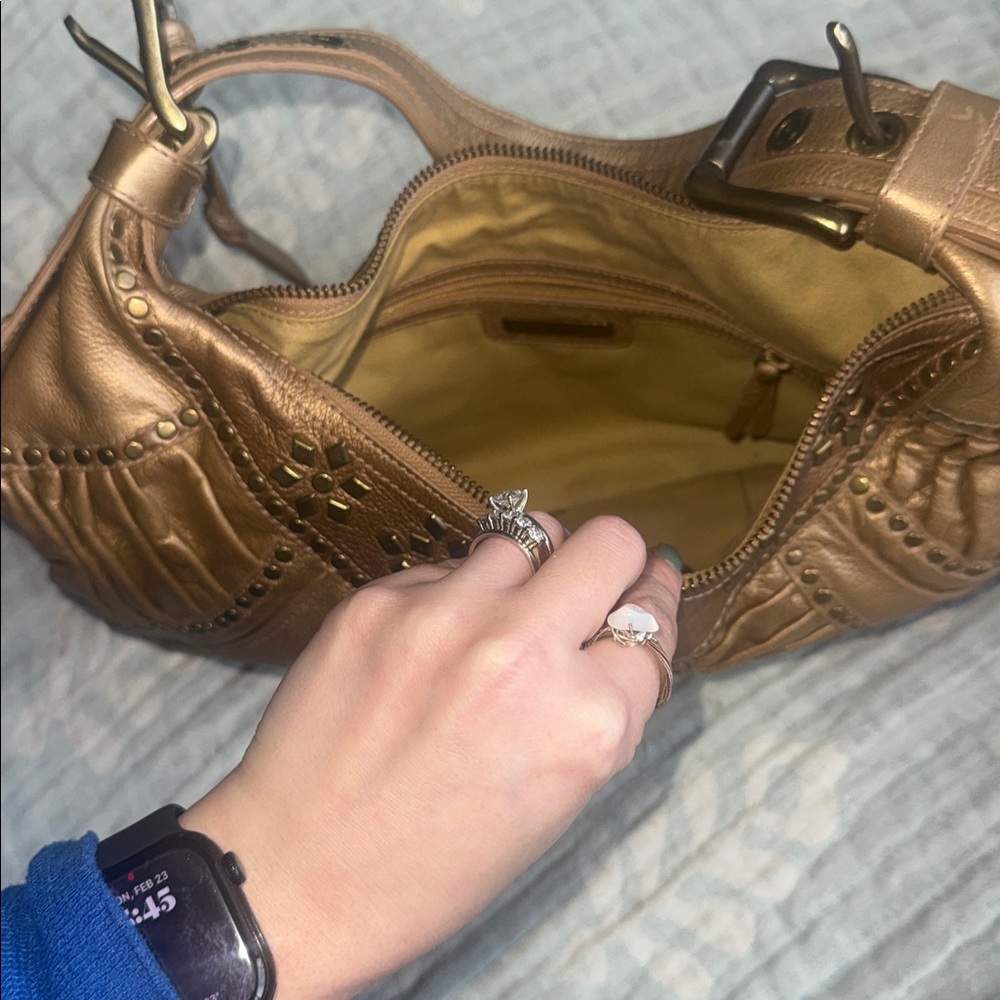 Y2K Isabella Fiore Bronze Shoulder Bag - Picture 5 of 6